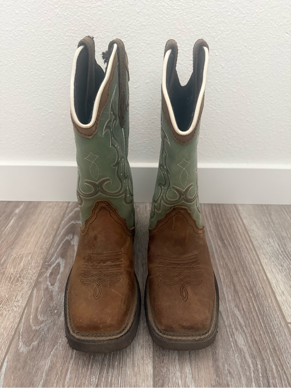 Women’s Classic Western Justin Boots